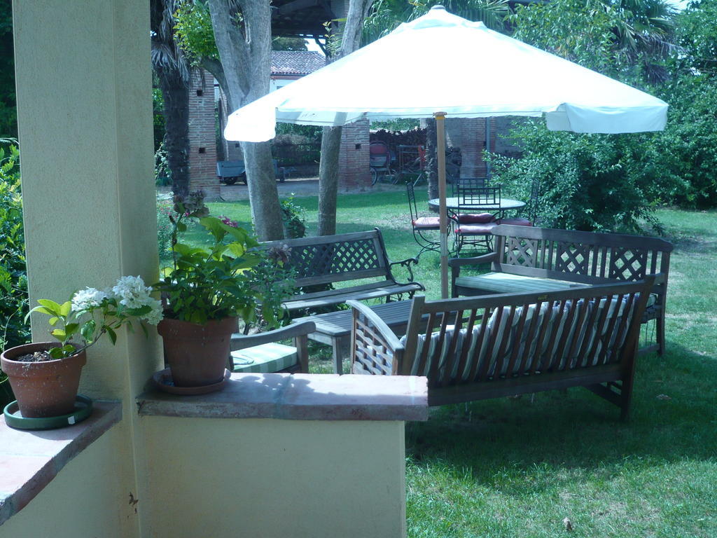 Le Soubiran Bed and Breakfast Berat Exteriör bild